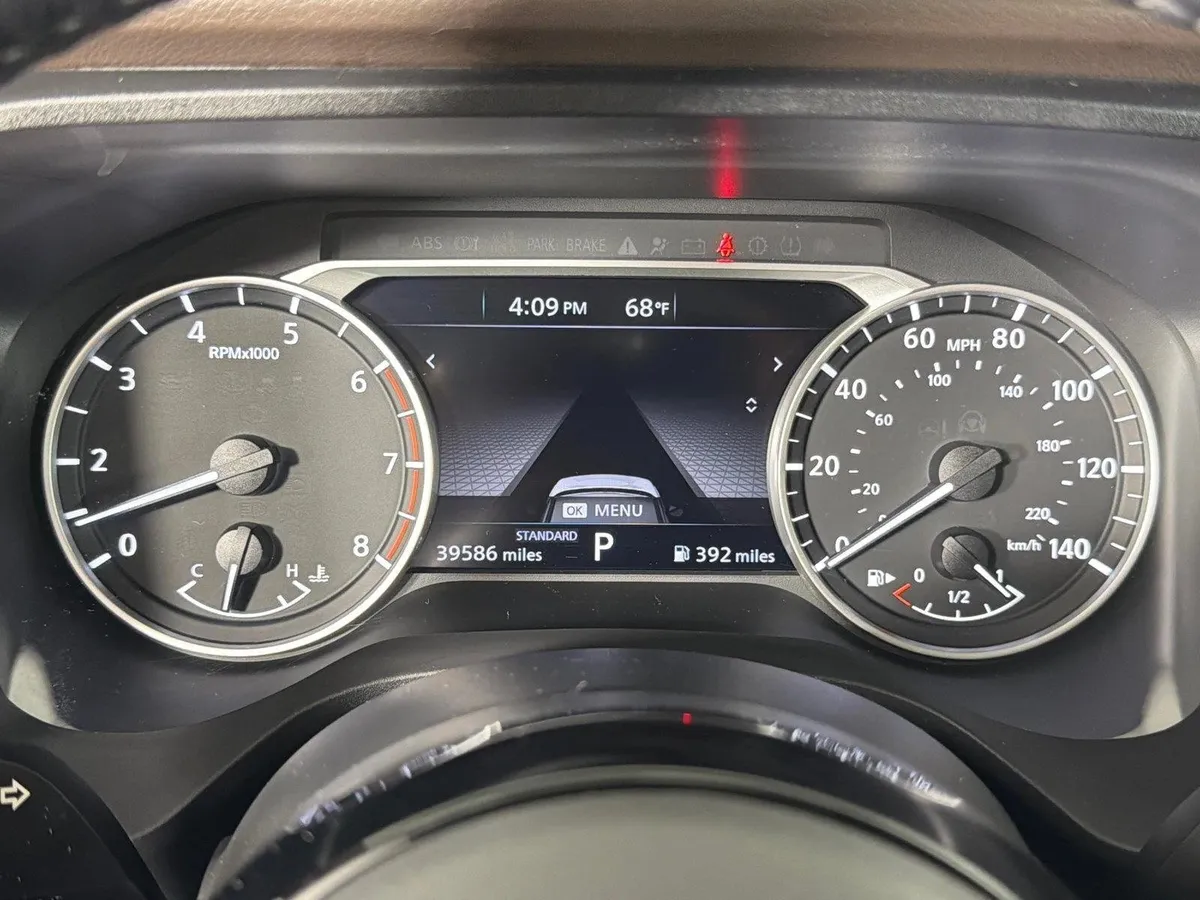 2023 Nissan Rogue SL thumbnail 28