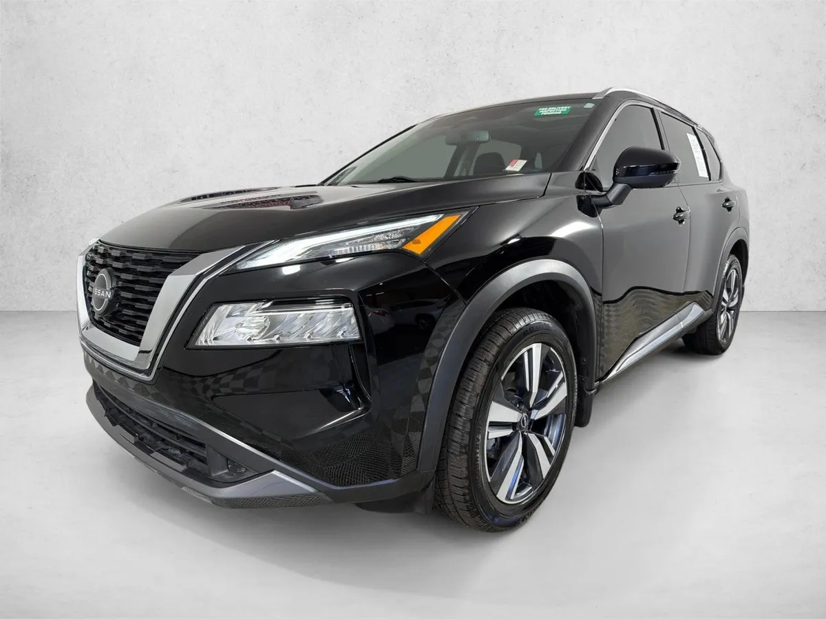 2023 Nissan Rogue SL thumbnail 8