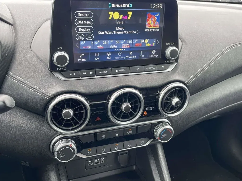 2023 Nissan Sentra SV thumbnail 16