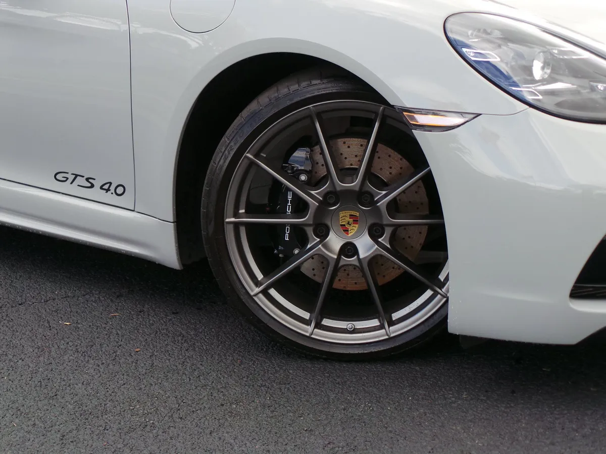 2023 Porsche 718 Cayman GTS 4.0 thumbnail 19
