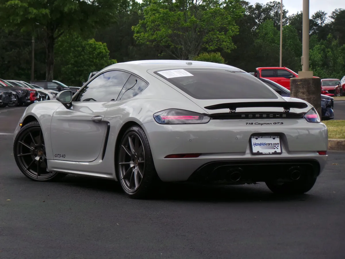 2023 Porsche 718 Cayman GTS 4.0 thumbnail 2
