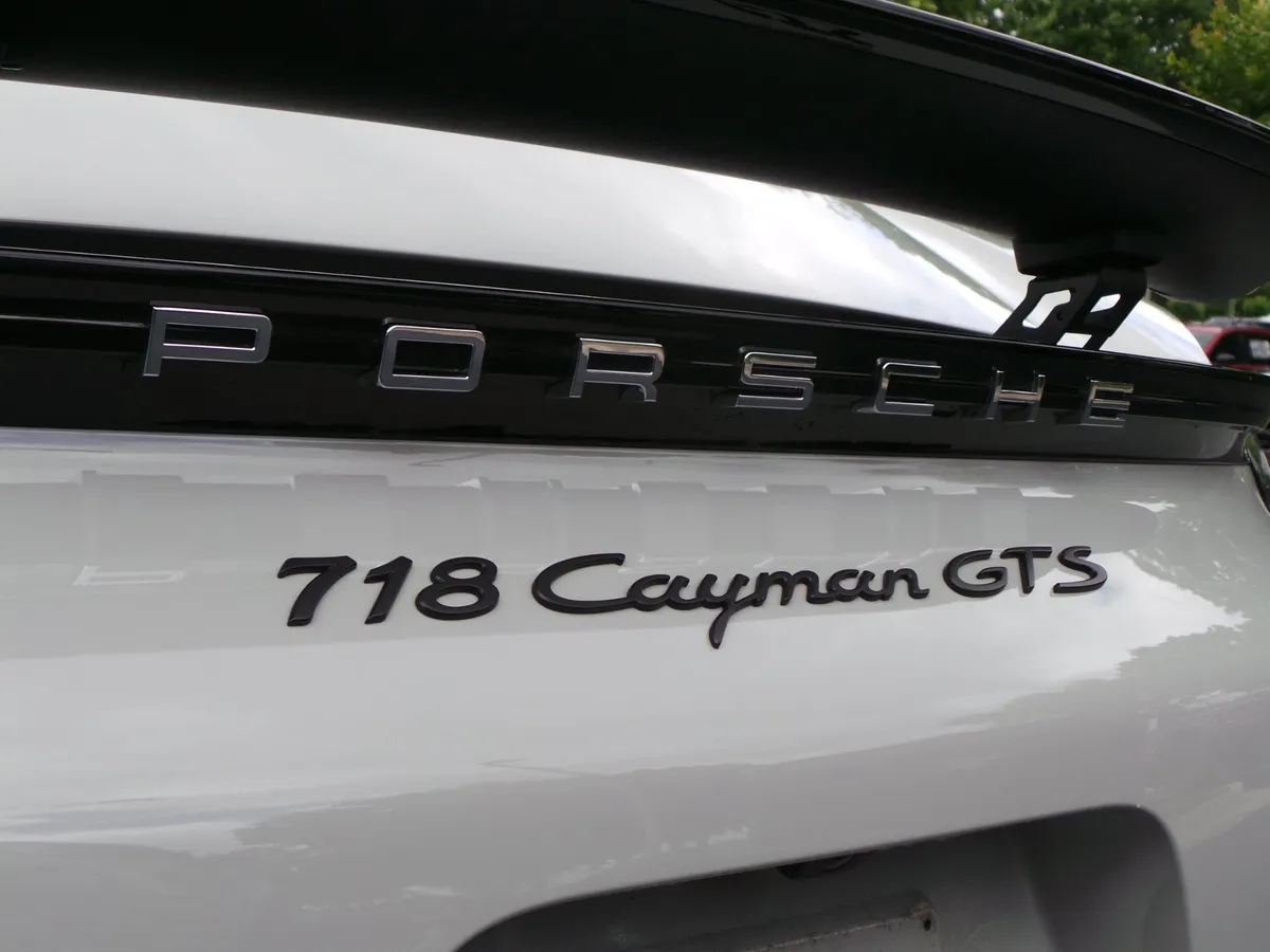 2023 Porsche 718 Cayman GTS 4.0 thumbnail 22