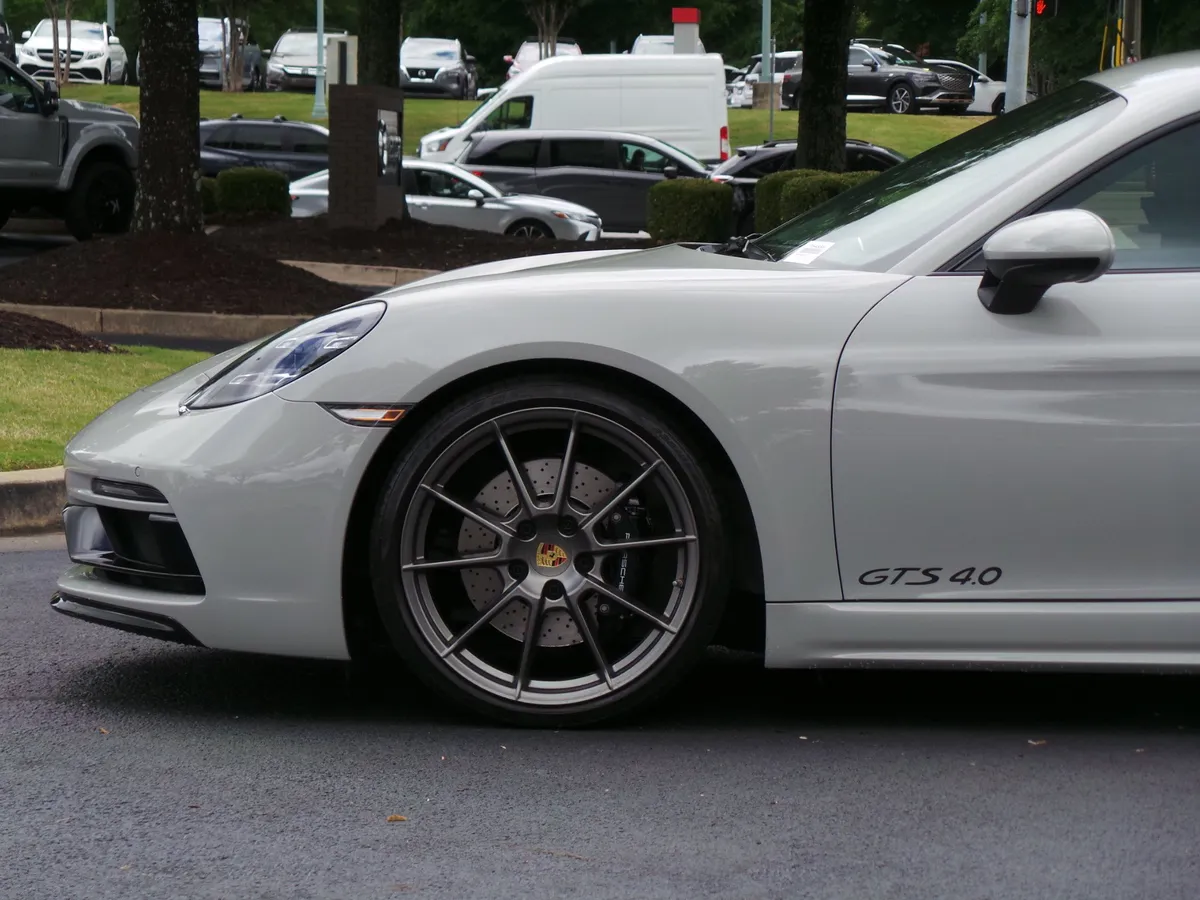 2023 Porsche 718 Cayman GTS 4.0 thumbnail 25