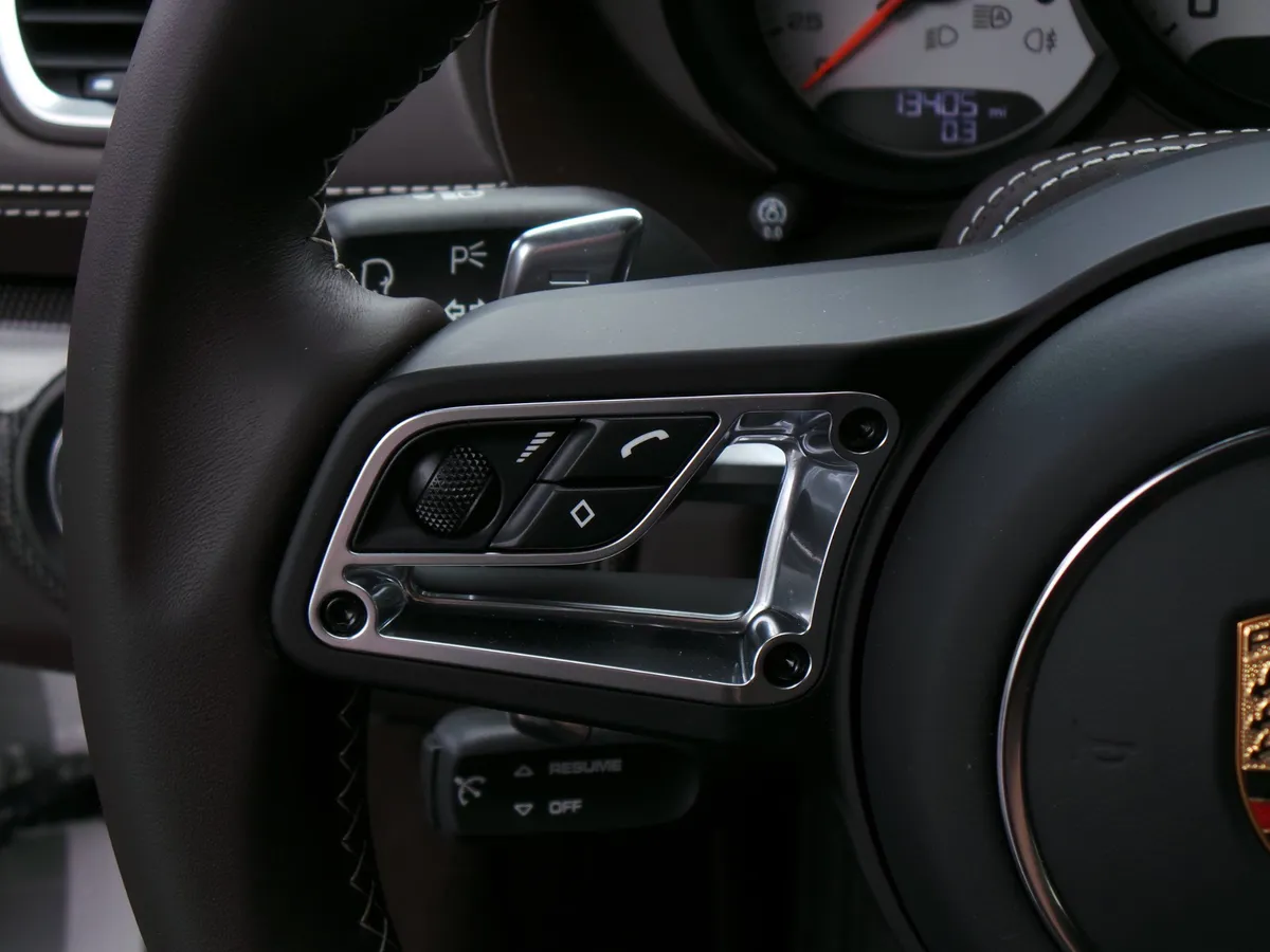 2023 Porsche 718 Cayman GTS 4.0 thumbnail 33