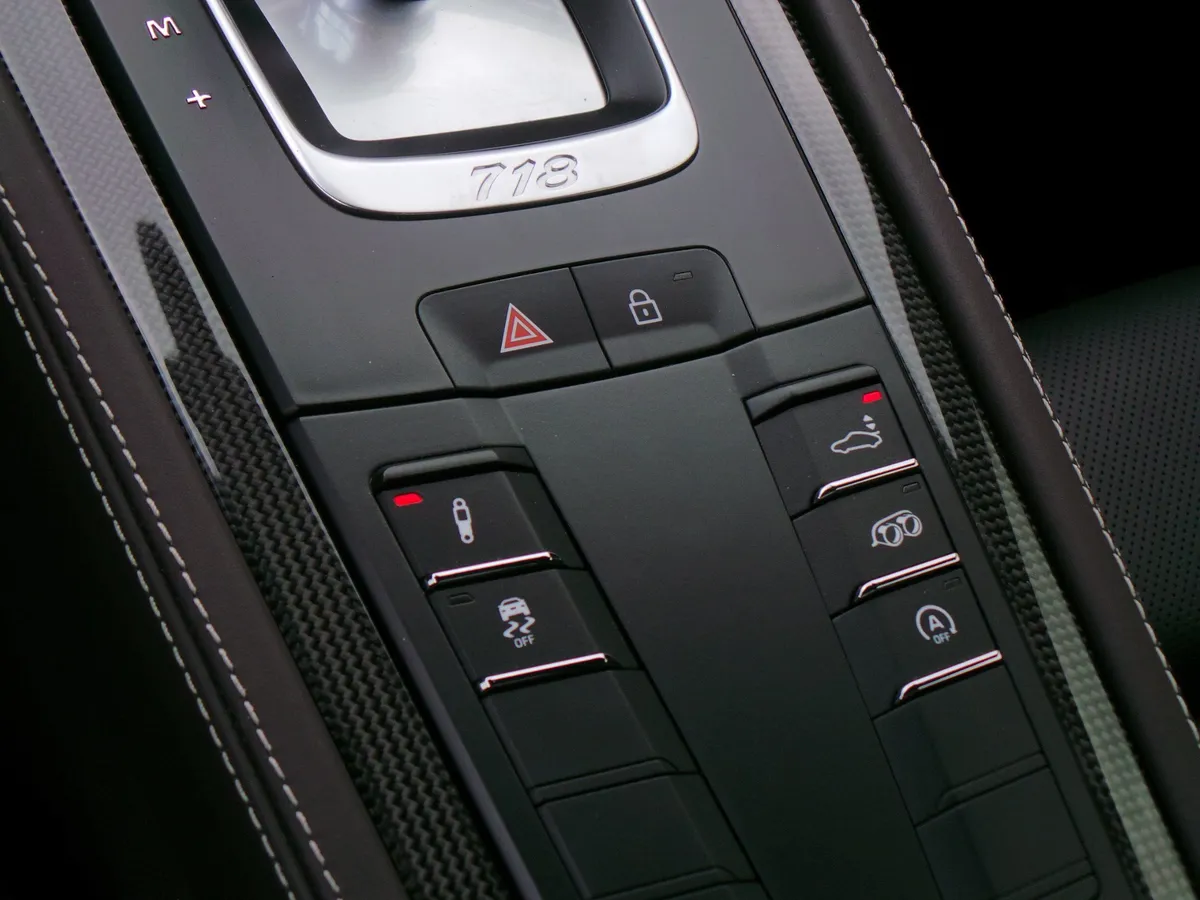 2023 Porsche 718 Cayman GTS 4.0 thumbnail 37