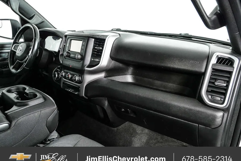 2023 Ram 1500 Big Horn thumbnail 21