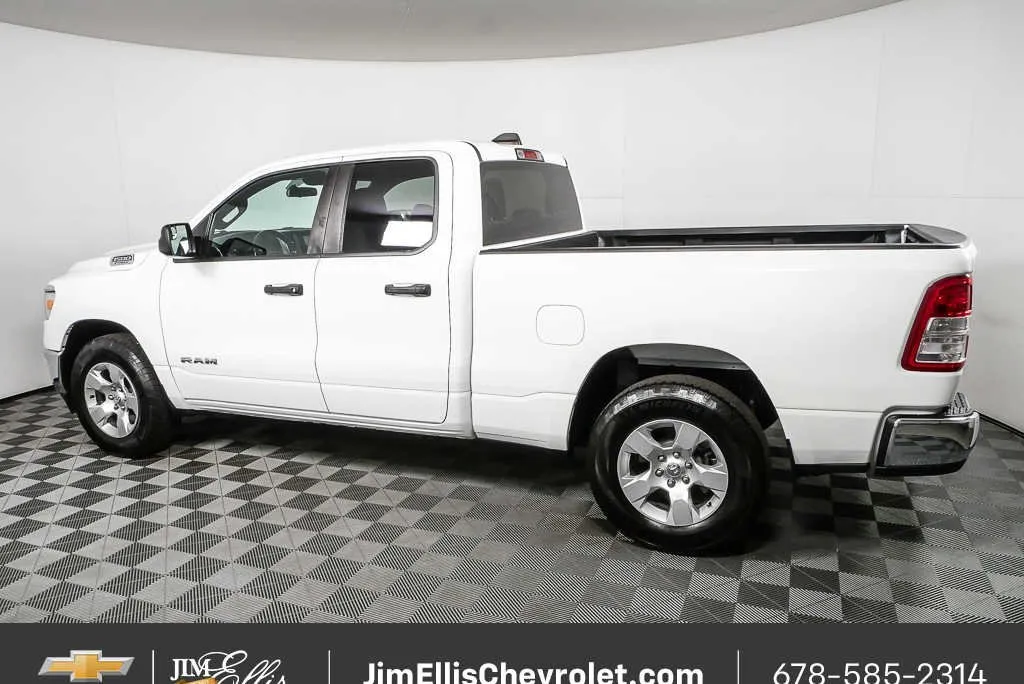 2023 Ram 1500 Big Horn thumbnail 27