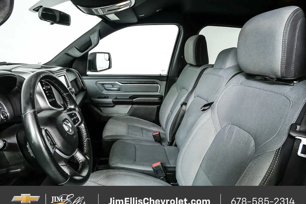 2023 Ram 1500 Big Horn thumbnail 5
