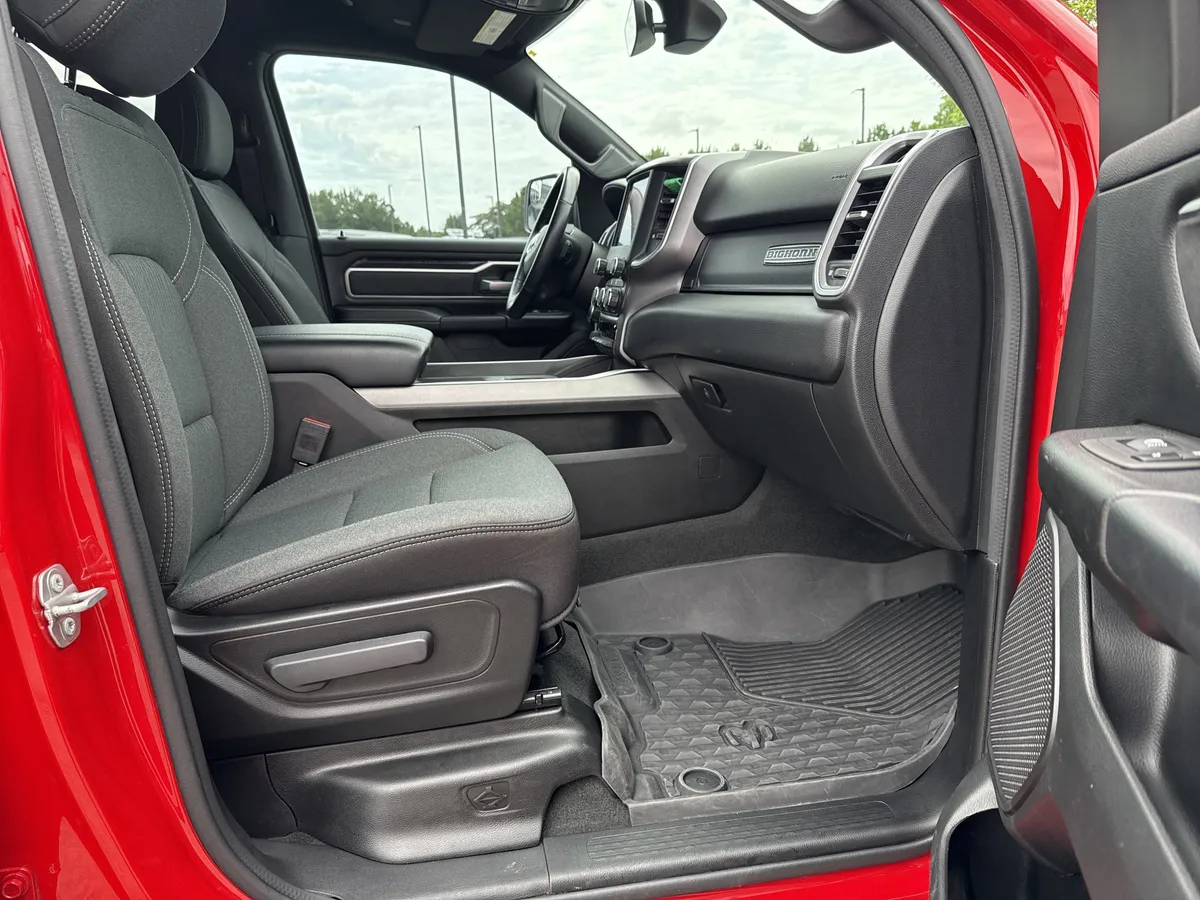 2023 Ram 1500 Big Horn thumbnail 14