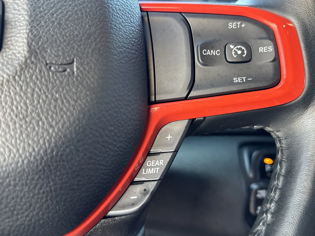 2023 Ram 1500 Big Horn thumbnail 19
