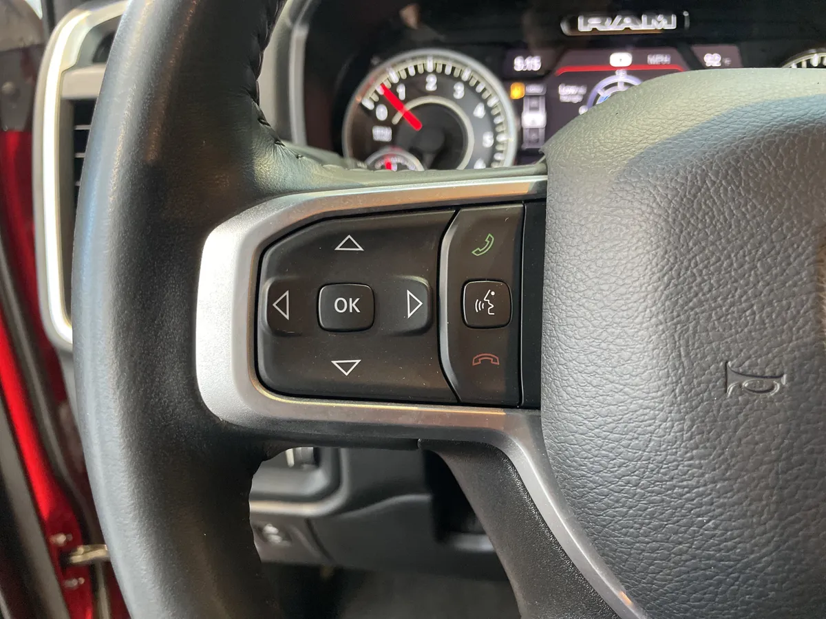 2023 Ram 1500 Big Horn thumbnail 18