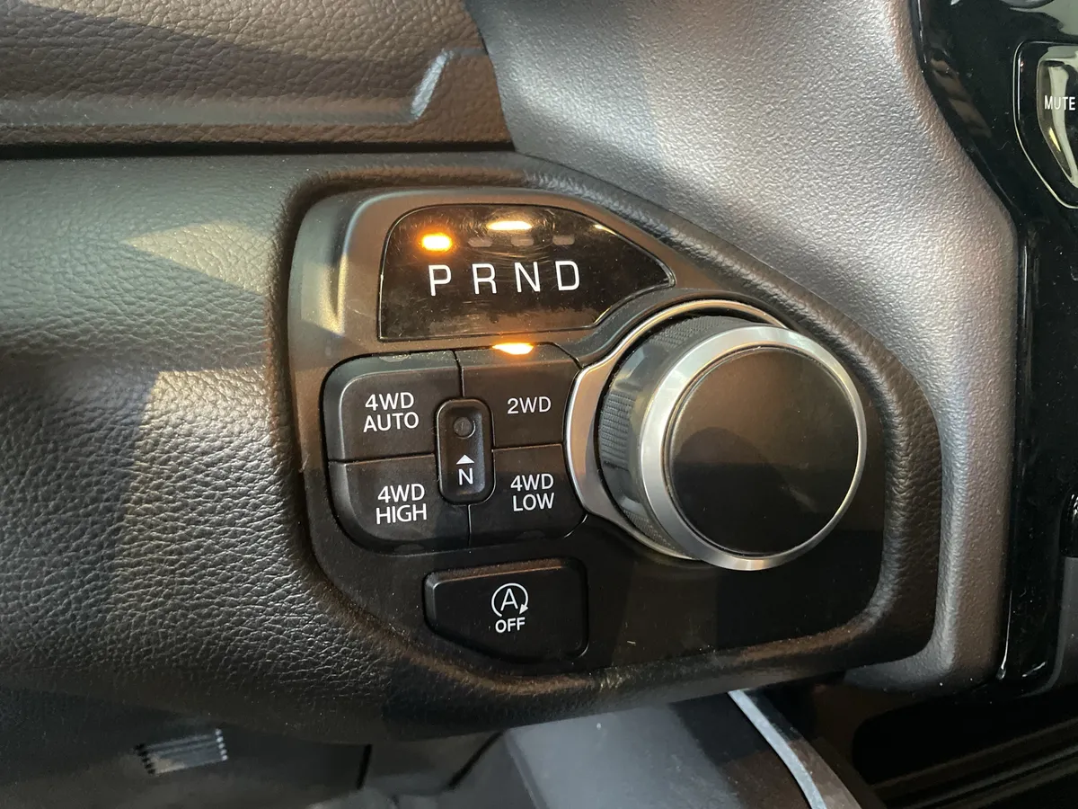 2023 Ram 1500 Big Horn thumbnail 28
