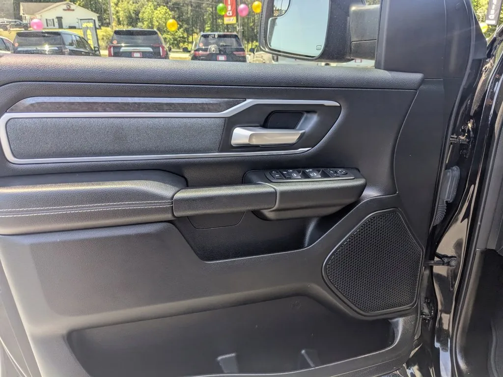 2023 Ram 1500 Big Horn thumbnail 11