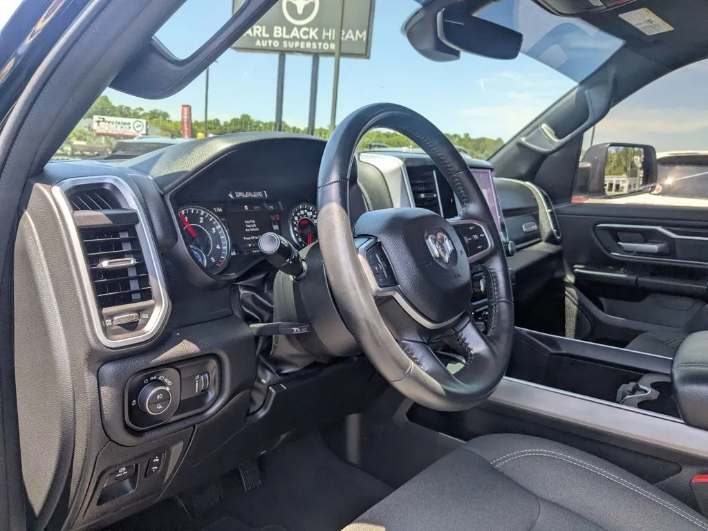 2023 Ram 1500 Big Horn thumbnail 13
