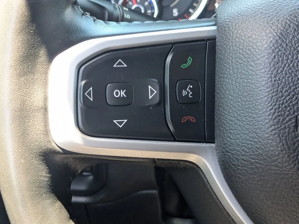 2023 Ram 1500 Big Horn thumbnail 22