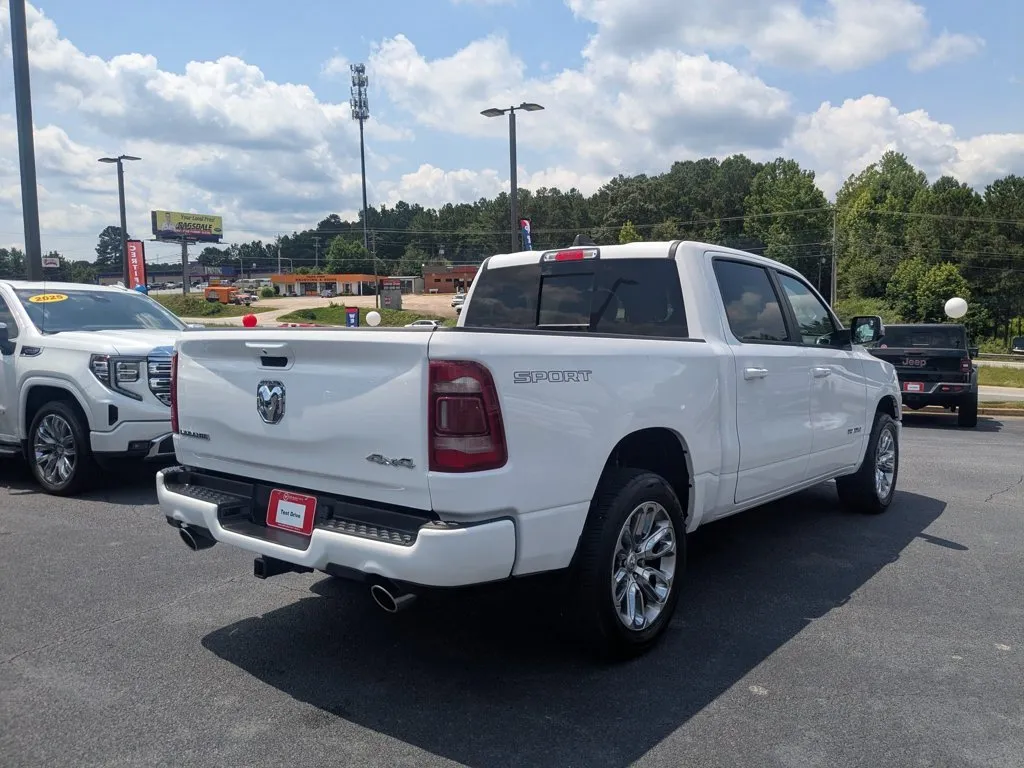 2023 Ram 1500 Laramie thumbnail 5