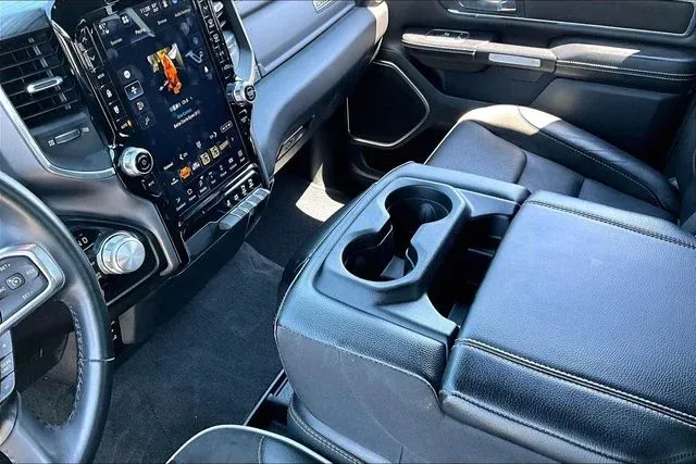 2023 Ram 1500 Laramie thumbnail 15