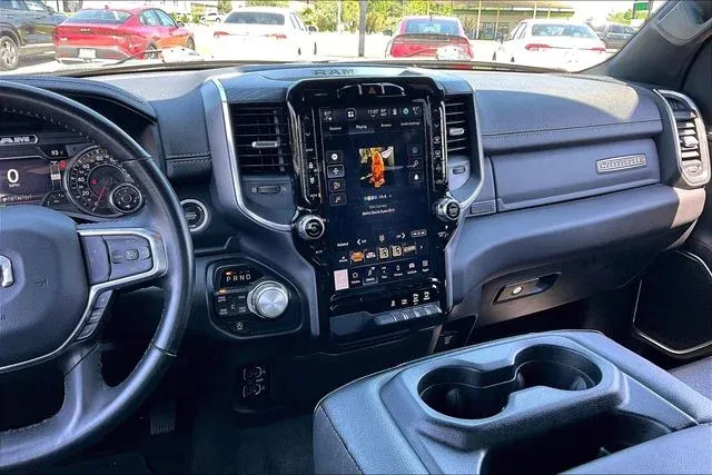 2023 Ram 1500 Laramie thumbnail 9