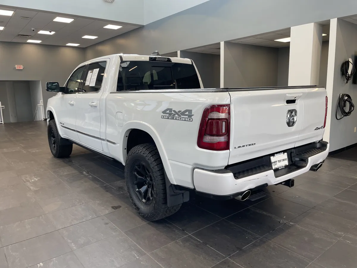 2023 Ram 1500 Limited thumbnail 7
