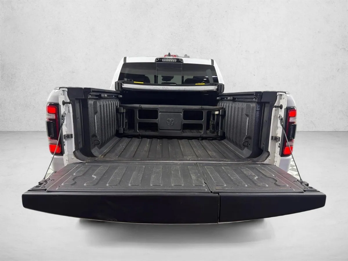 2023 Ram 1500 Limited thumbnail 19