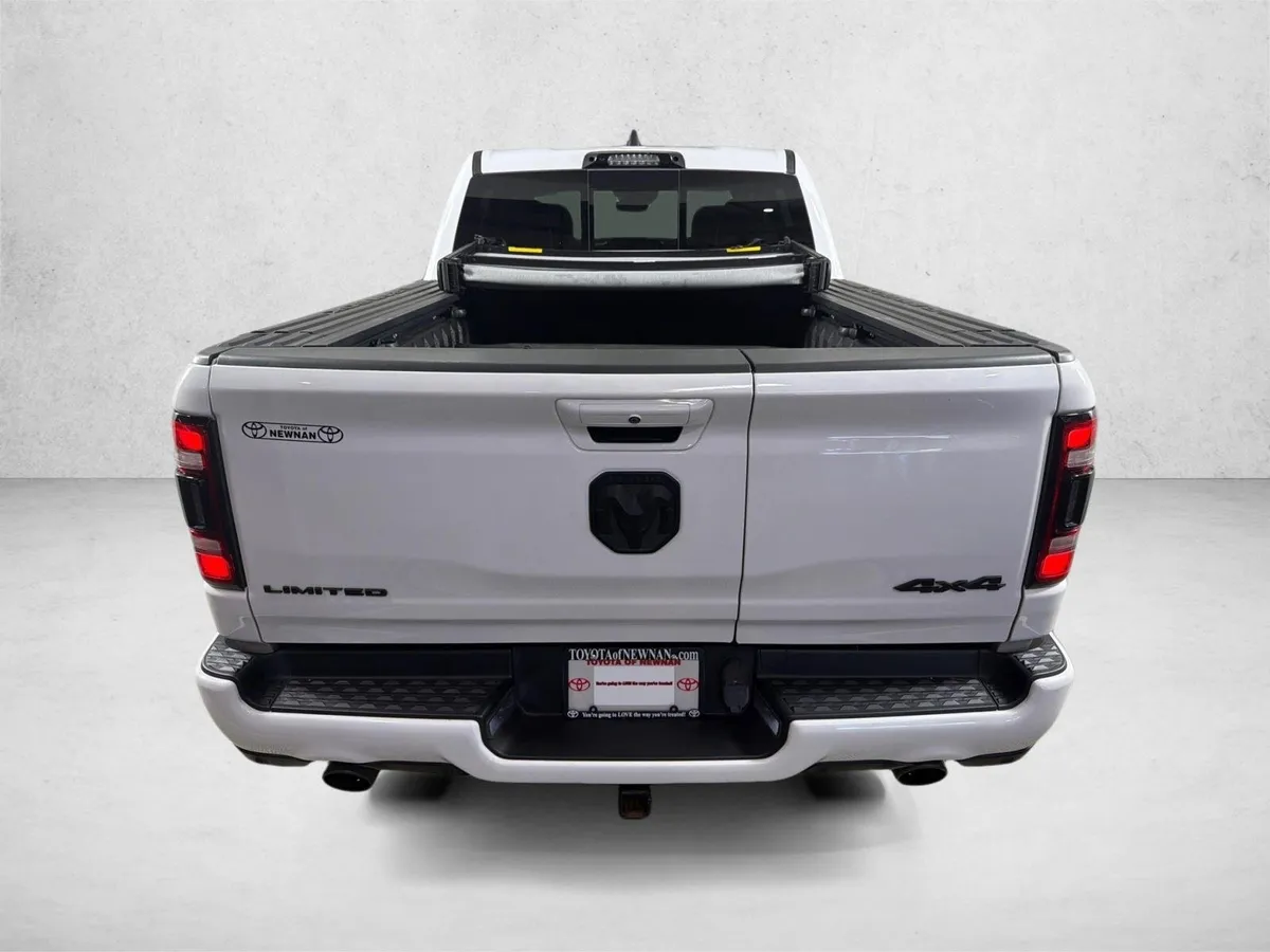 2023 Ram 1500 Limited thumbnail 5
