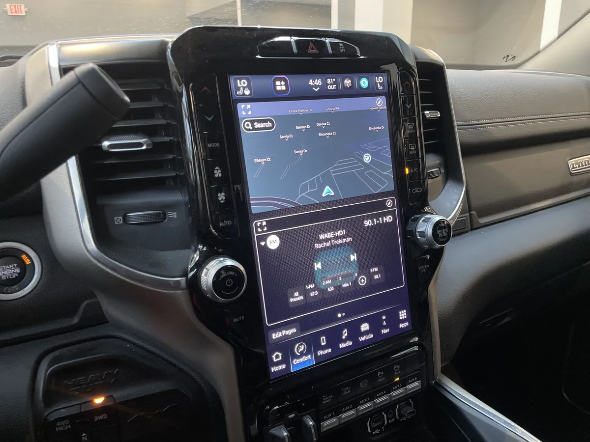 2023 Ram 2500 Laramie thumbnail 21