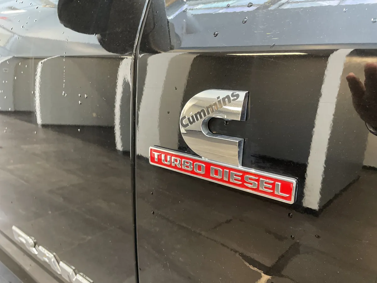 2023 Ram 2500 Laramie thumbnail 36