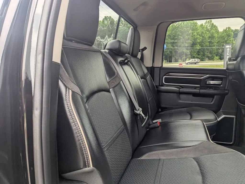 2023 Ram 2500 Laramie thumbnail 25