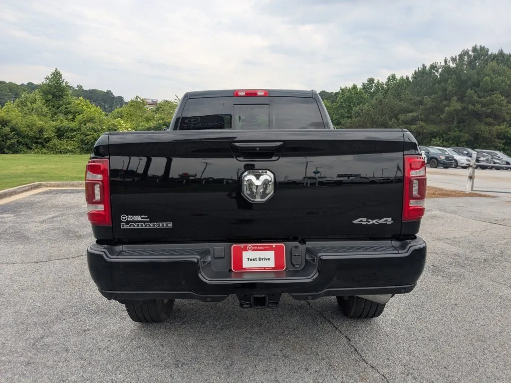2023 Ram 2500 Laramie thumbnail 6