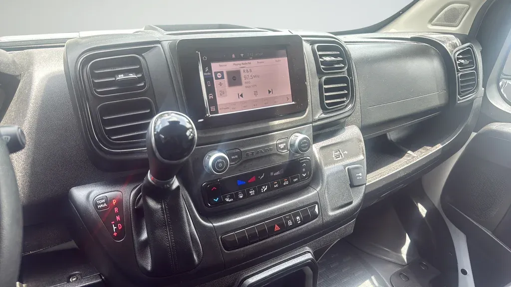 2023 Ram ProMaster 2500 High Roof thumbnail 16