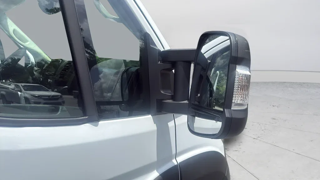 2023 Ram ProMaster 2500 High Roof thumbnail 30