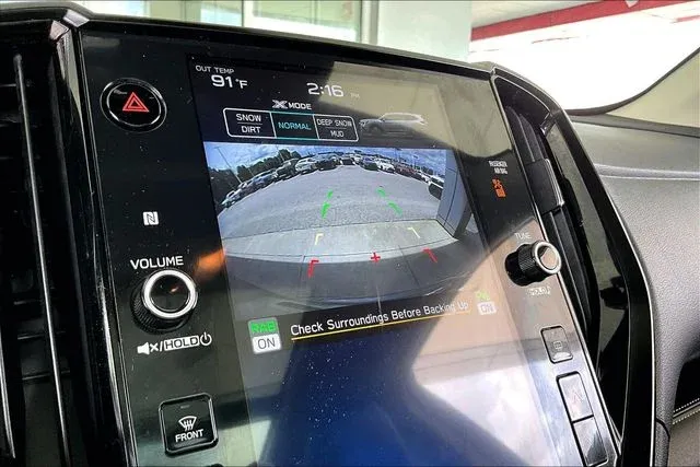 2023 Subaru Ascent Onyx Edition thumbnail 13