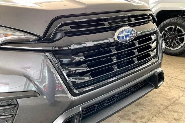 2023 Subaru Ascent Onyx Edition thumbnail 28