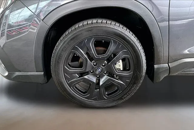2023 Subaru Ascent Onyx Edition thumbnail 29