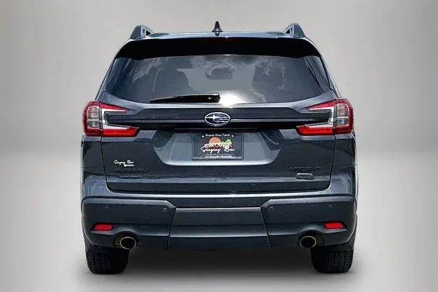 2023 Subaru Ascent Onyx Edition thumbnail 6