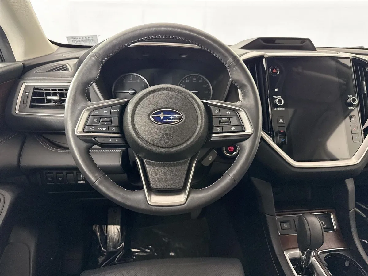 2023 Subaru Ascent Touring thumbnail 33