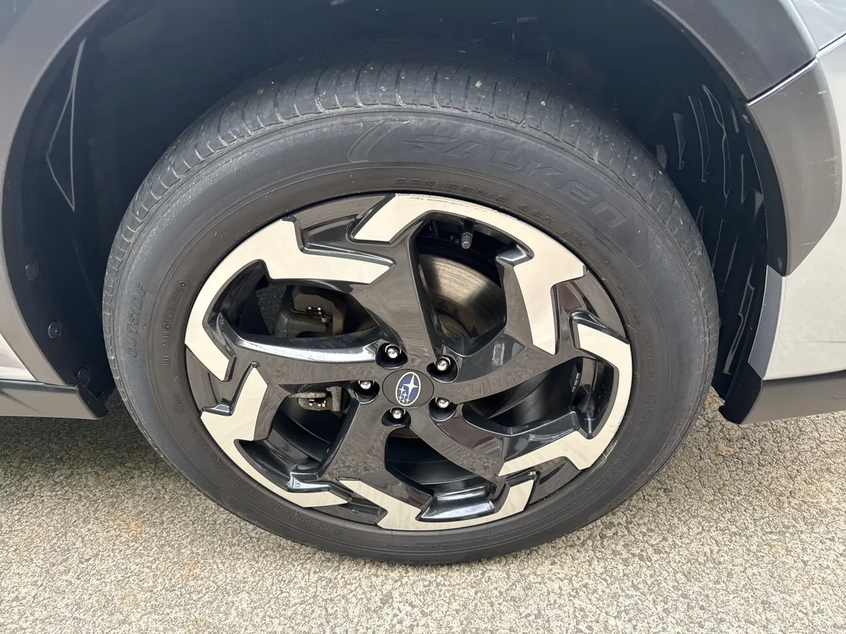 2023 Subaru Crosstrek Limited thumbnail 11