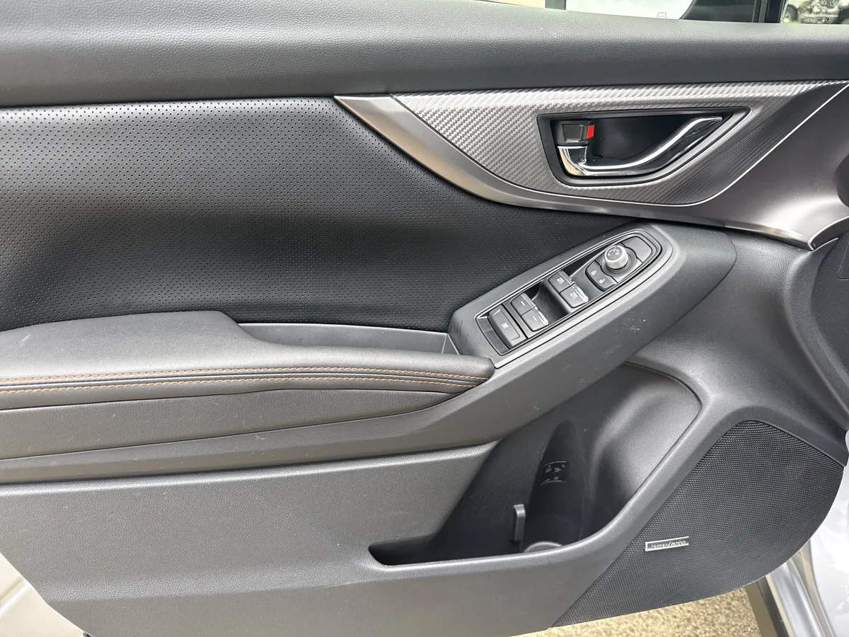2023 Subaru Crosstrek Limited thumbnail 9