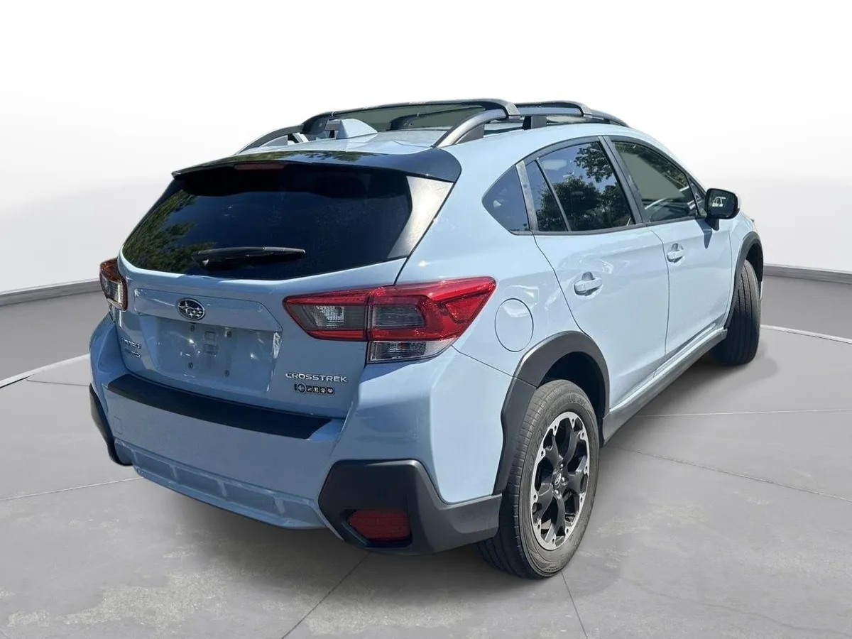 2023 Subaru Crosstrek Premium thumbnail 6