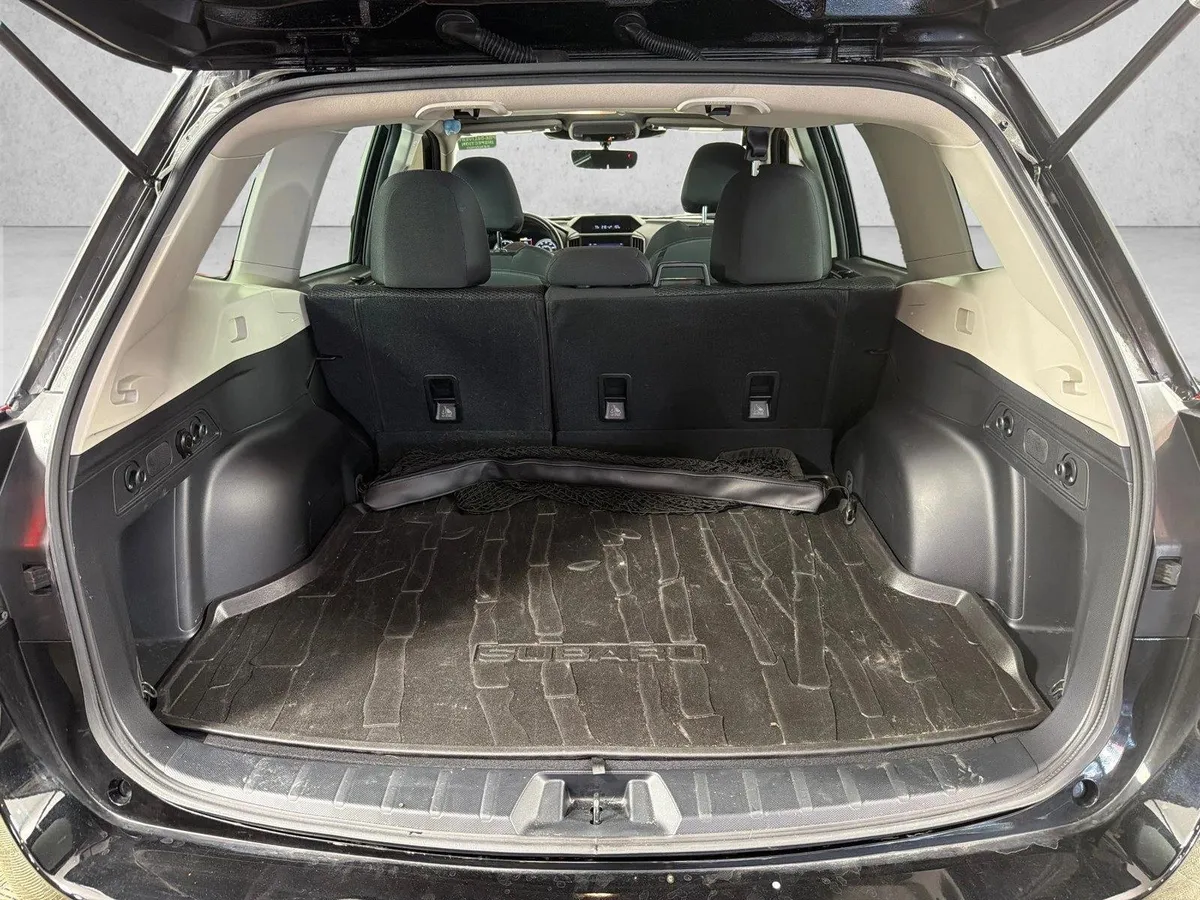 2023 Subaru Forester Premium thumbnail 19