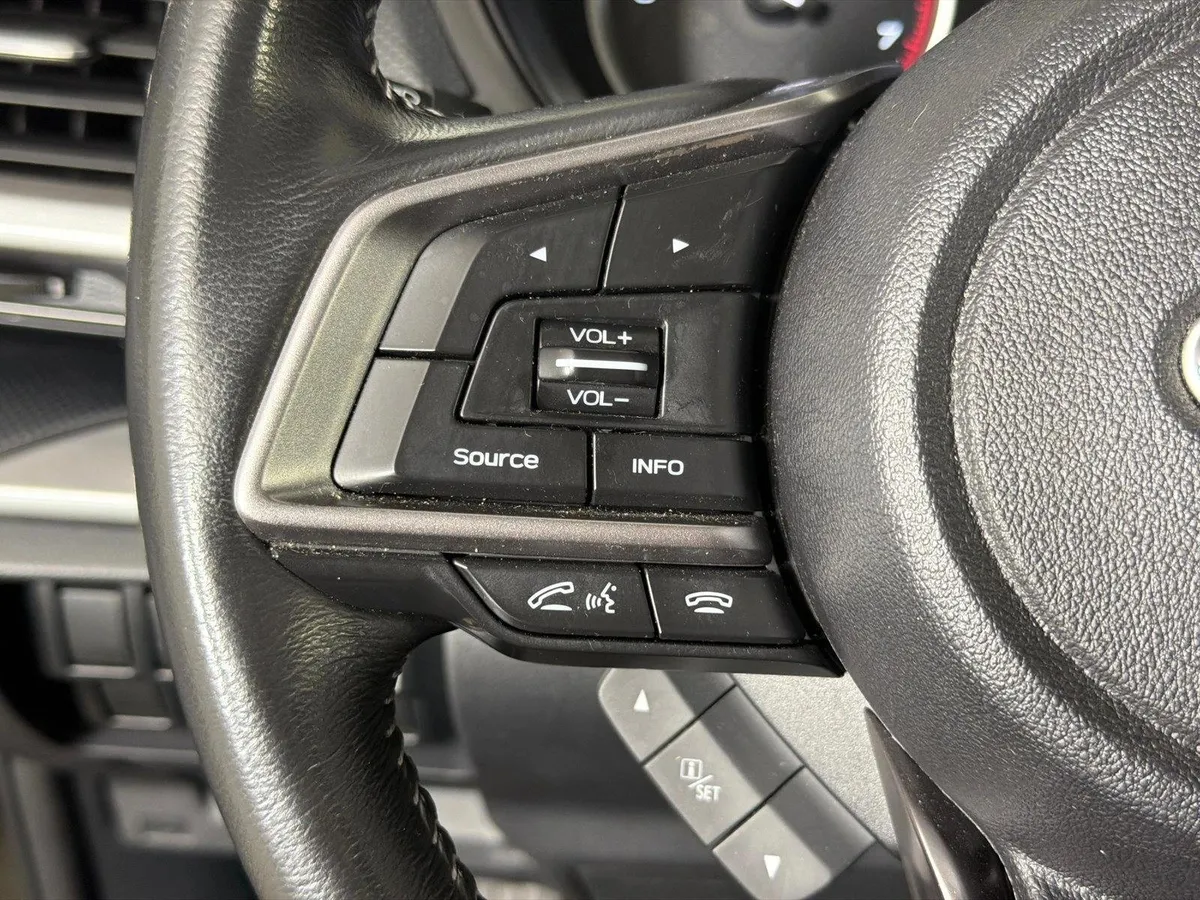 2023 Subaru Forester Premium thumbnail 25