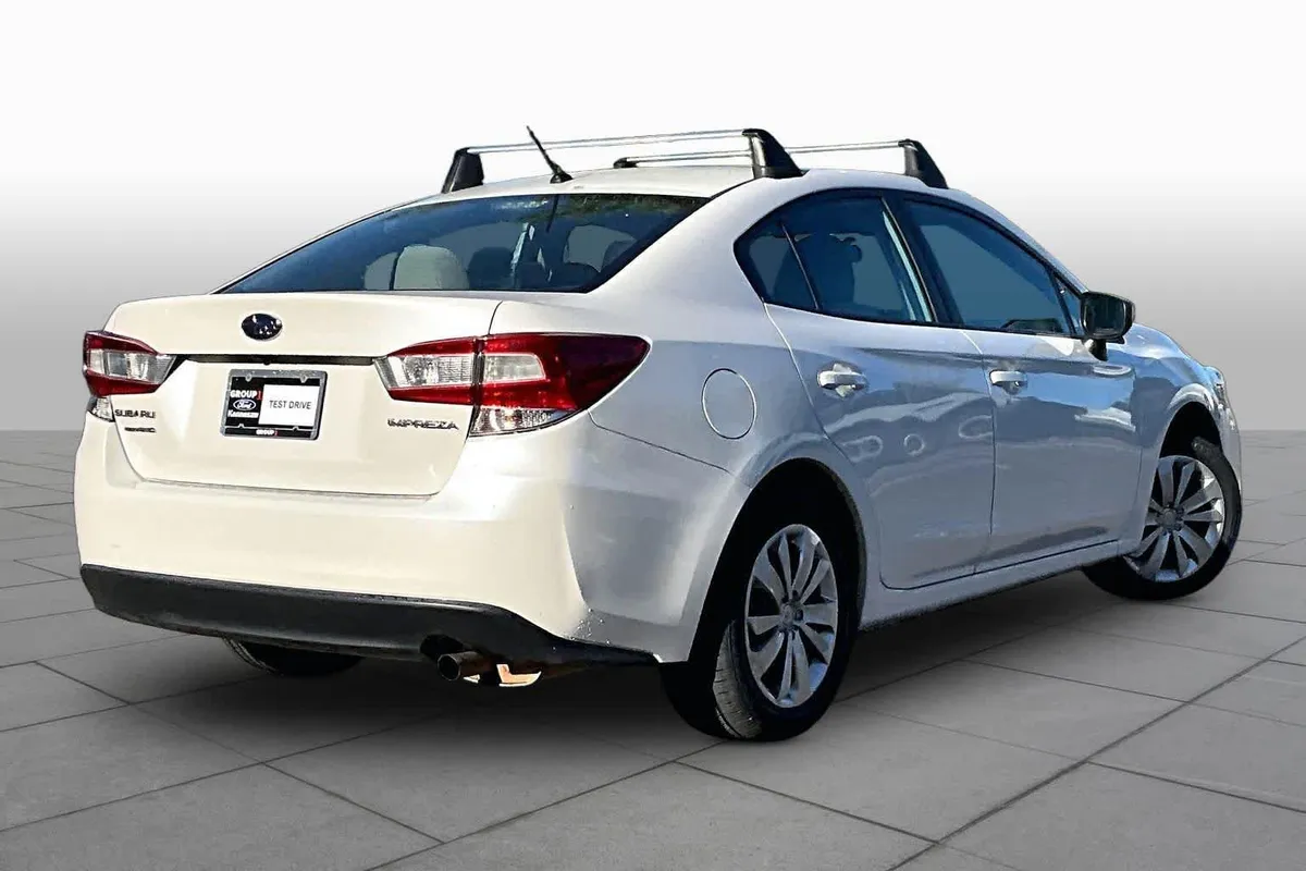 2023 Subaru Impreza thumbnail 13