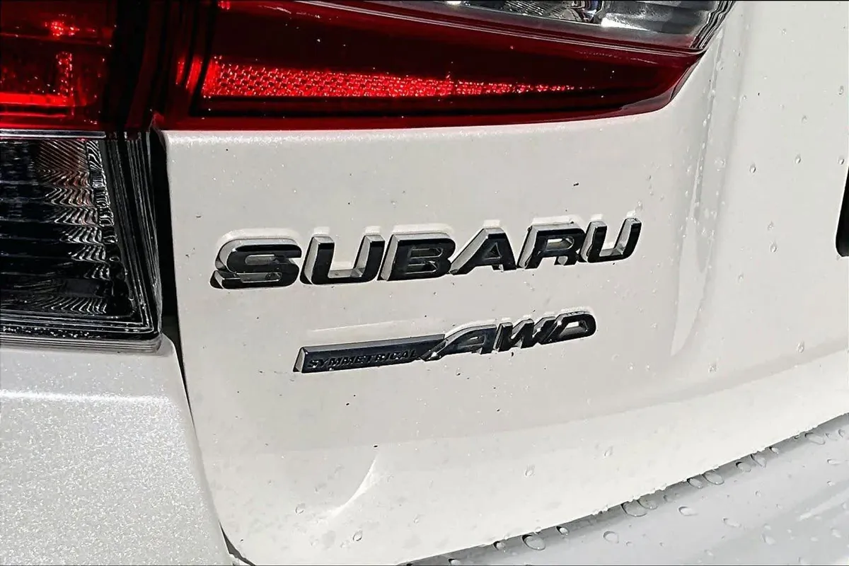 2023 Subaru Impreza thumbnail 30
