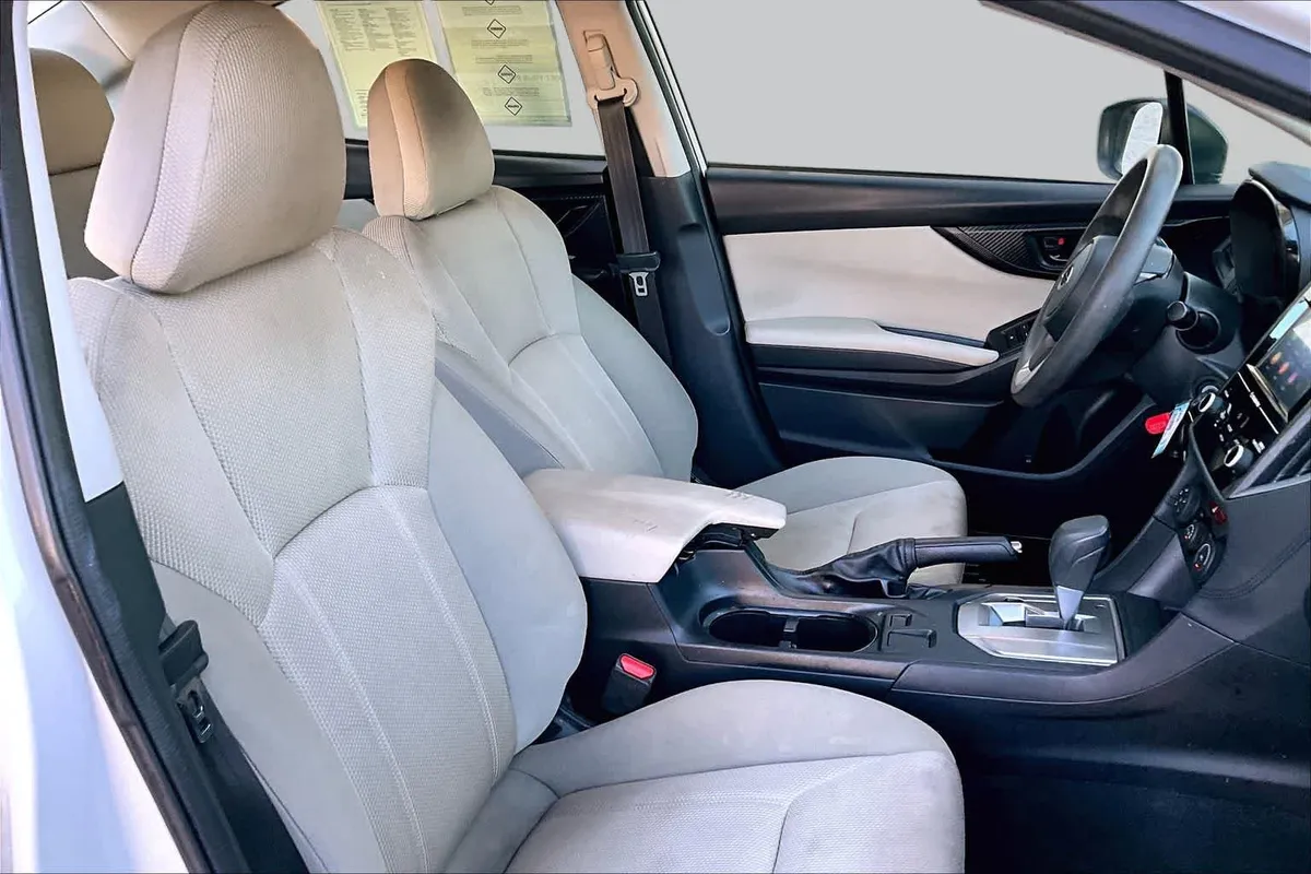 2023 Subaru Impreza thumbnail 9