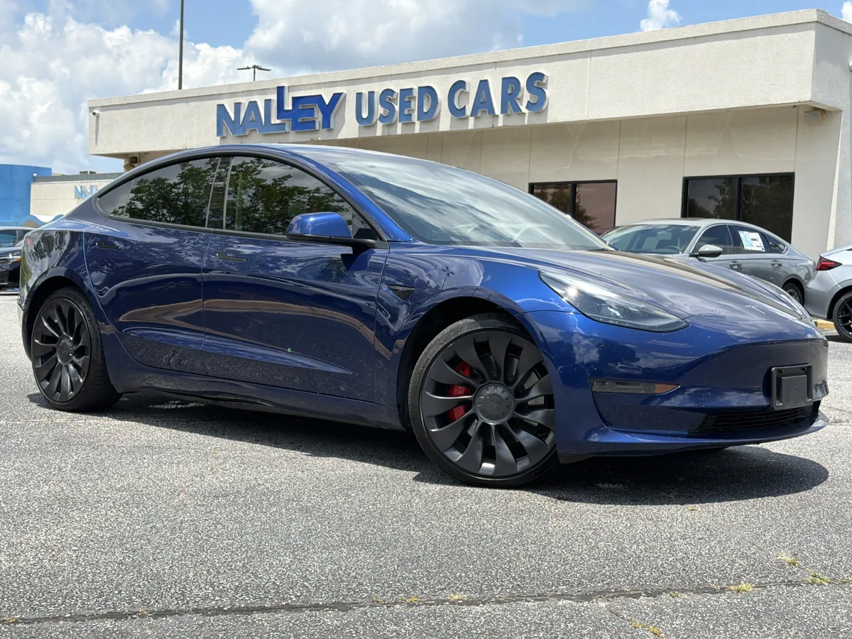 2023 Tesla Model 3 Performance thumbnail 2