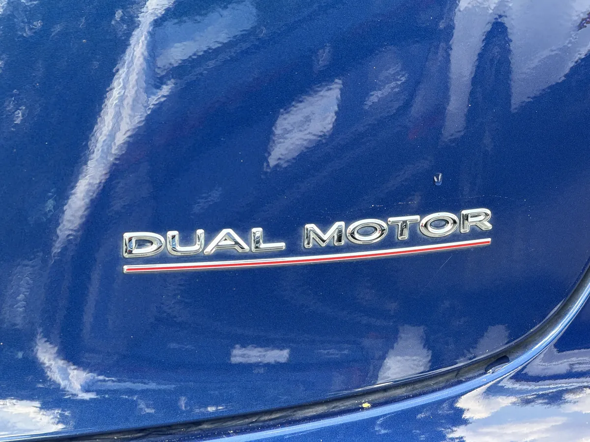 2023 Tesla Model 3 Performance thumbnail 21