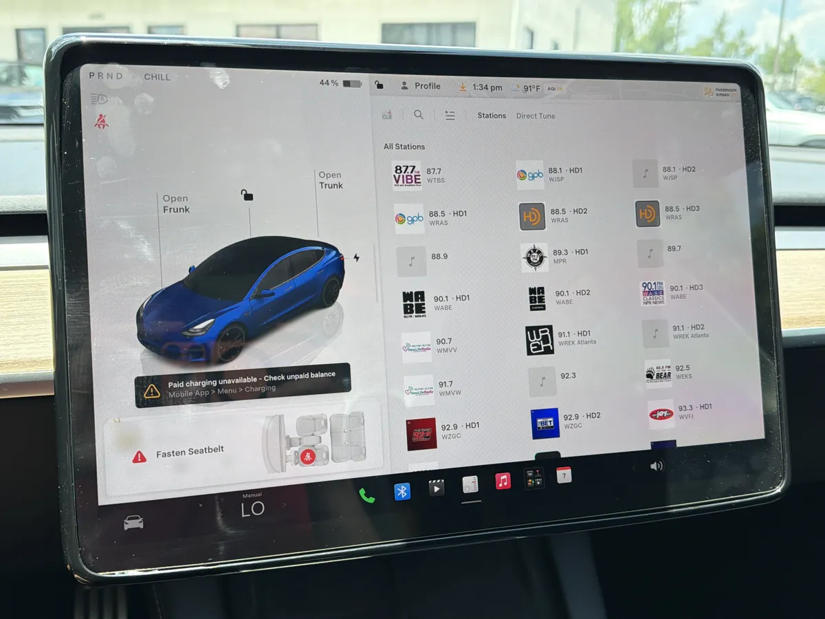 2023 Tesla Model 3 Performance thumbnail 5