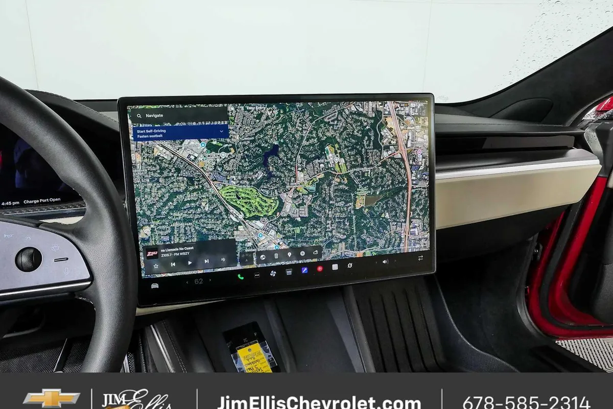 2023 Tesla Model S Plaid Tri Motor All-Wheel Drive thumbnail 12