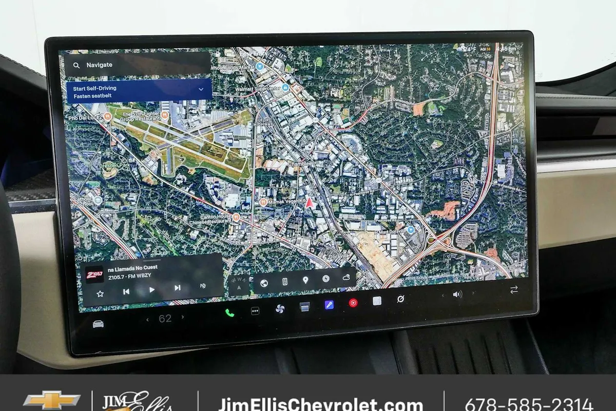 2023 Tesla Model S Plaid Tri Motor All-Wheel Drive thumbnail 14
