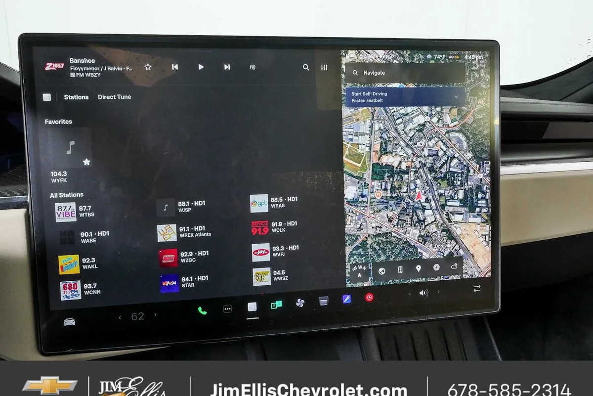 2023 Tesla Model S Plaid Tri Motor All-Wheel Drive thumbnail 15